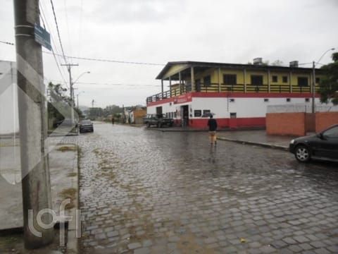 Image 17 - 233880